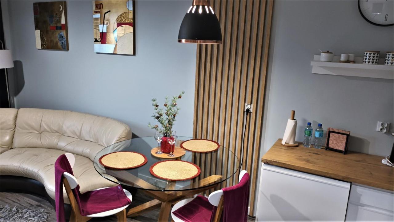 Apartament One Appartement Lublin Buitenkant foto